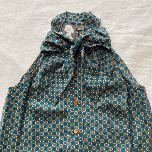 Anthropologie Girls from Savoy sleeveless bow tie silk top, size 0 - Picture 2 of 6